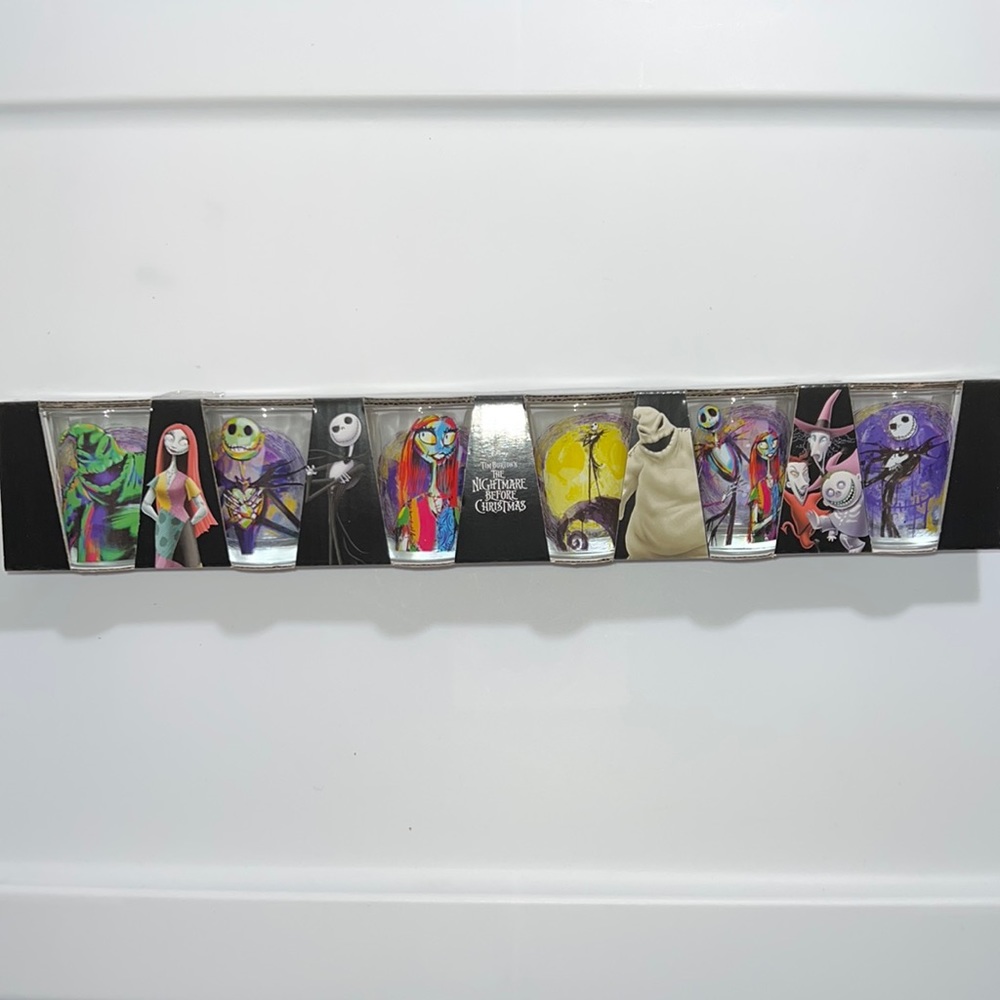 Disney Tim Burton’s the nightmare before Christmas shot glasses six count
